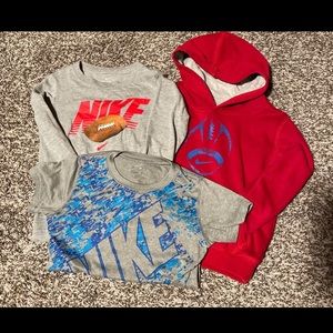 Nike boys gear sz 4-5